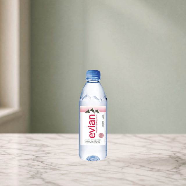 evian 500 ml · 24 bottles